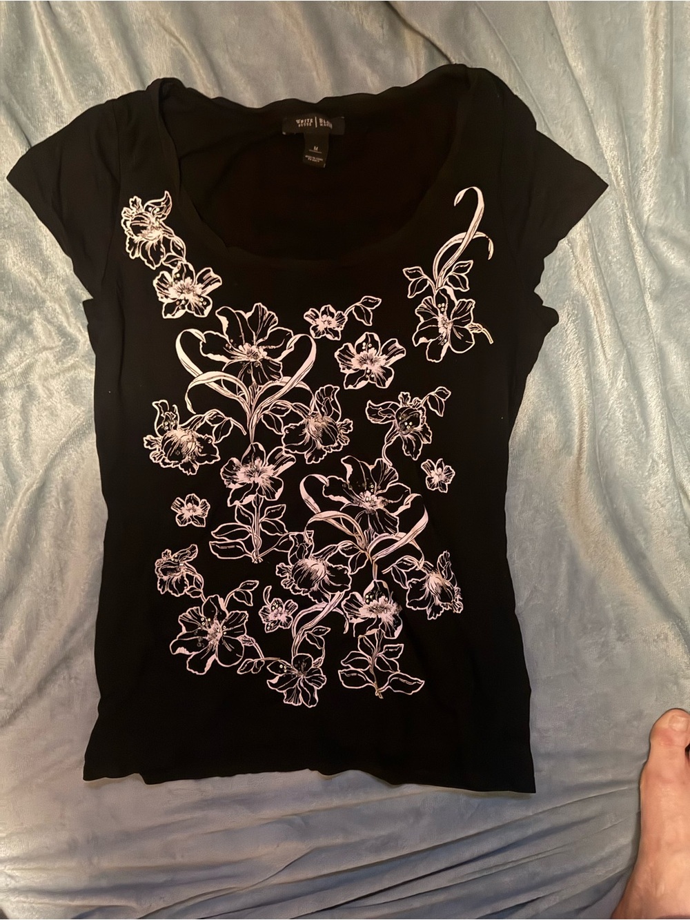 Apt. 9 Black Tee with White Floral Scoop Neck